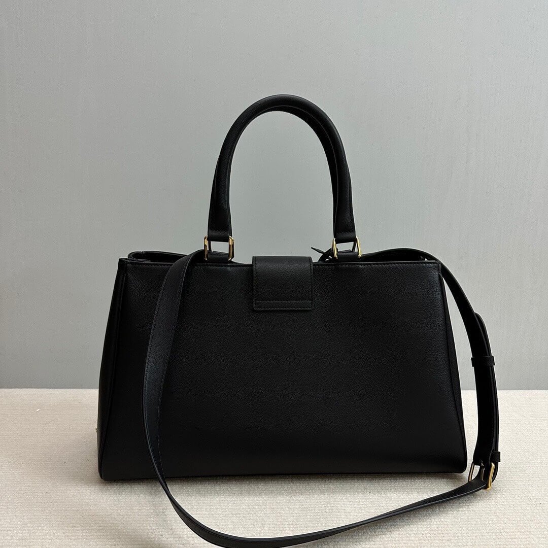 CELINE MEDIUM APPOLINE BAG IN SUPPLE CALFSKIN 114963FK6.31GC