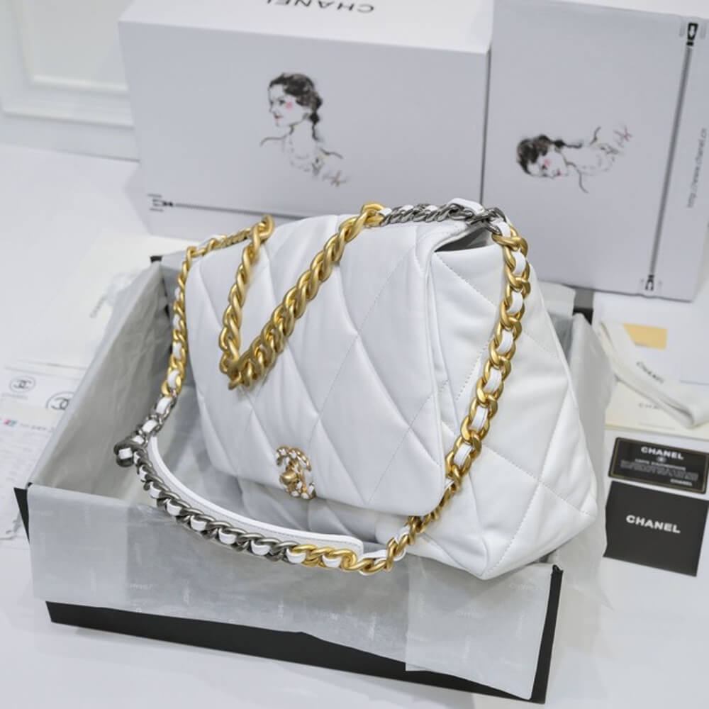 CHANEL 19 MAXI HANDBAG 