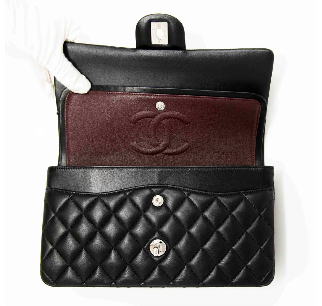 CHANEL Classic Flap Handbag 