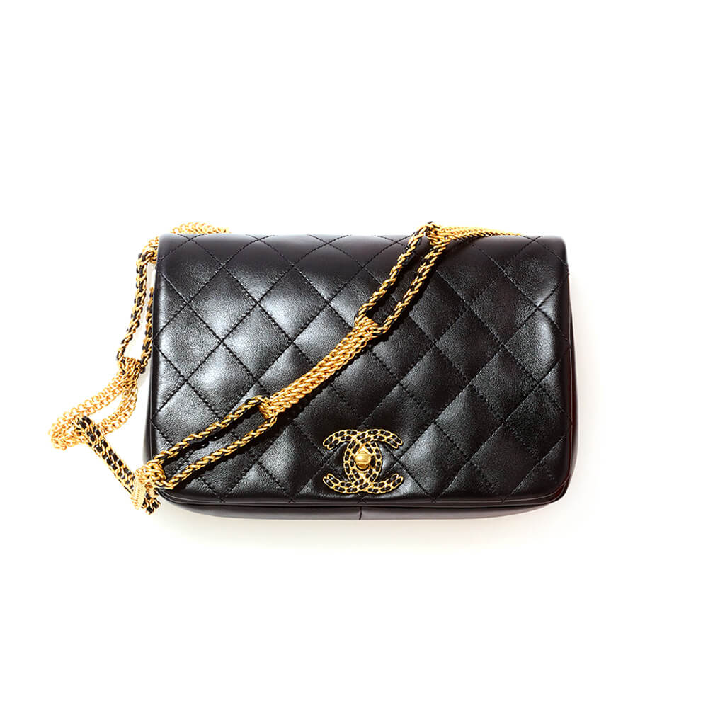 CHANEL FLAP BAG 