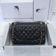 CHANEL LARGE CLASSIC HANDBAG A58600 Y01864 C3906