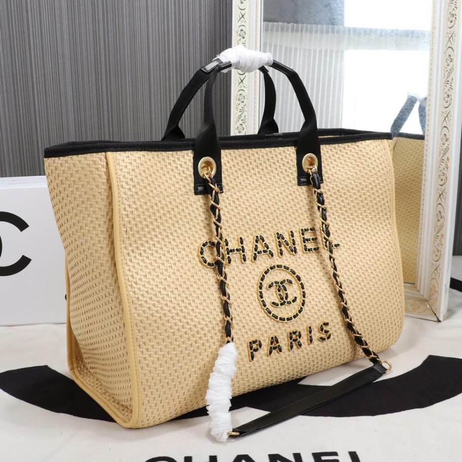 CHANEL MEDIUM DEAUVILLE TOTE as66941