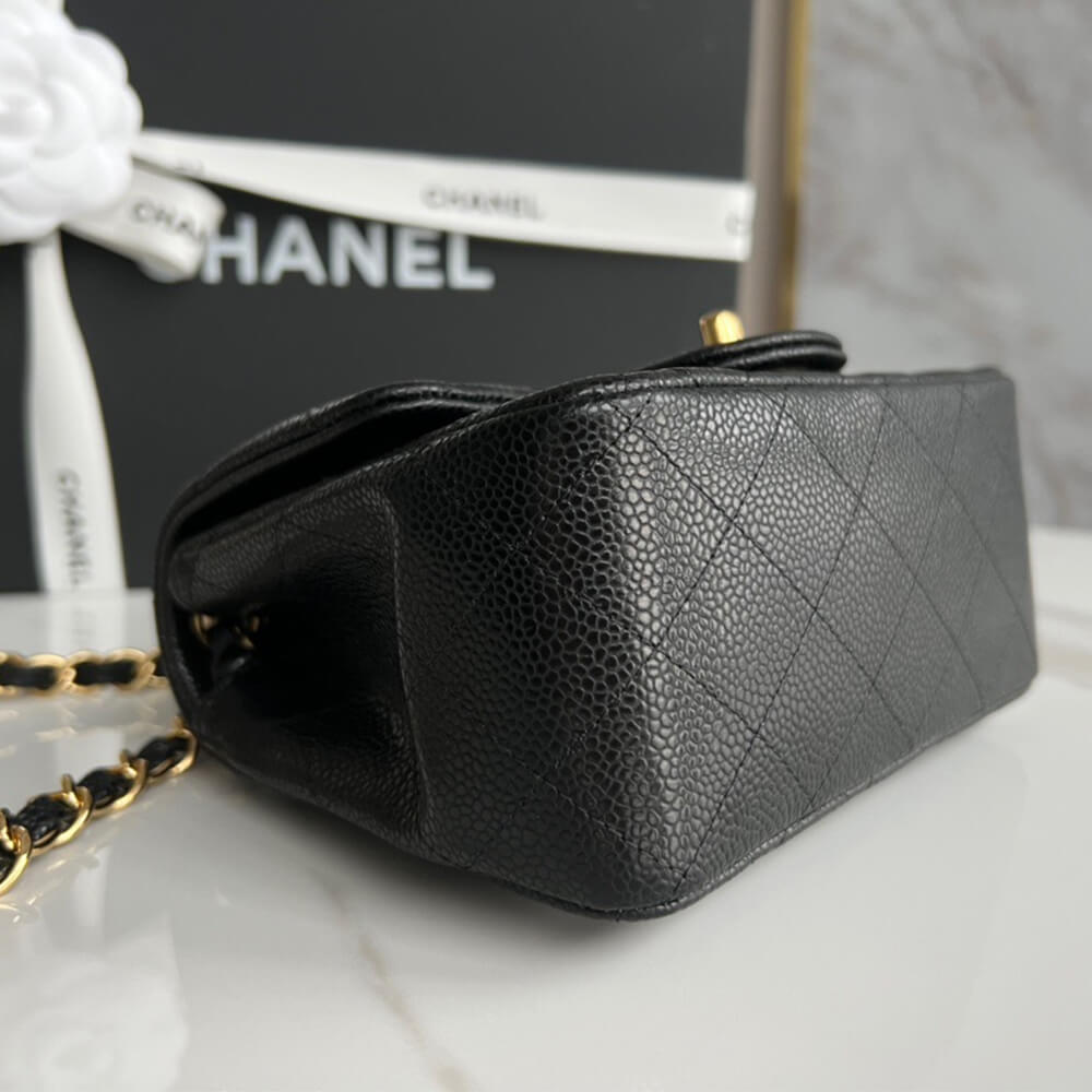 CHANEL MINI FLAP BAG A35200 Y04059 94305