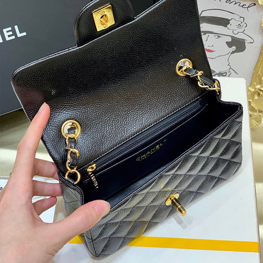 CHANEL MINI FLAP BAG A69900