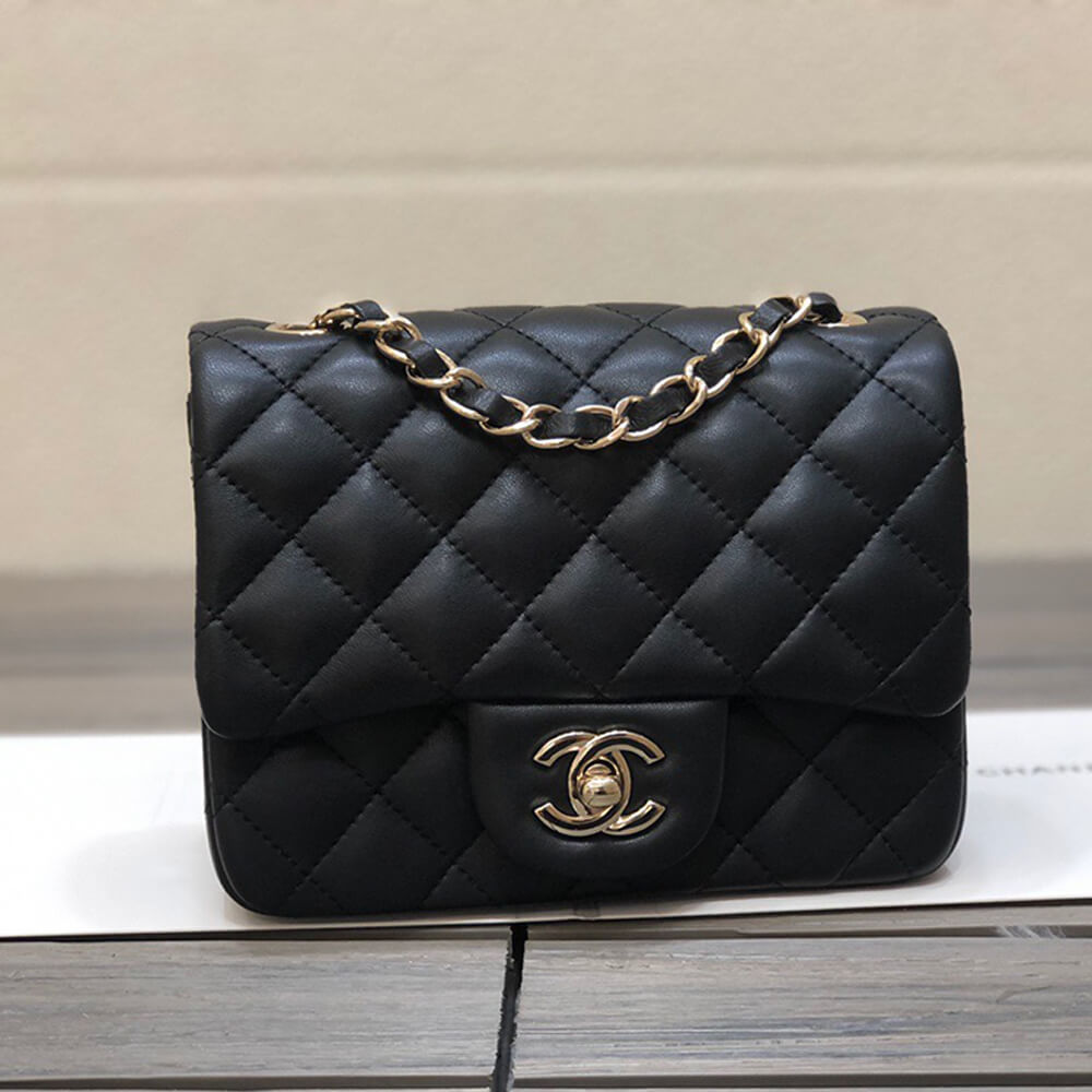 Chanel MINI FLAP BAG A35200 Y04059 94305