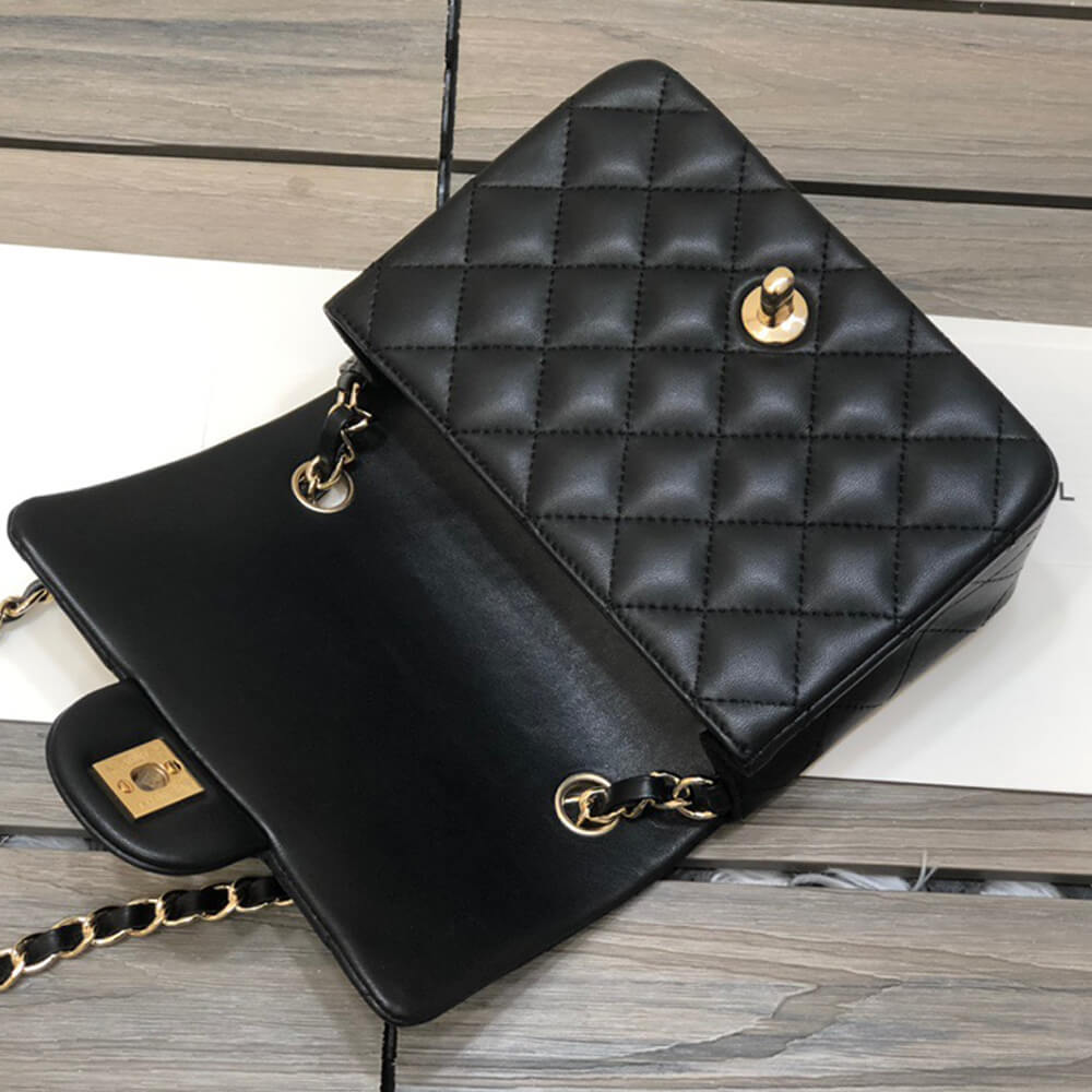 Chanel MINI FLAP BAG A35200 Y04059 94305