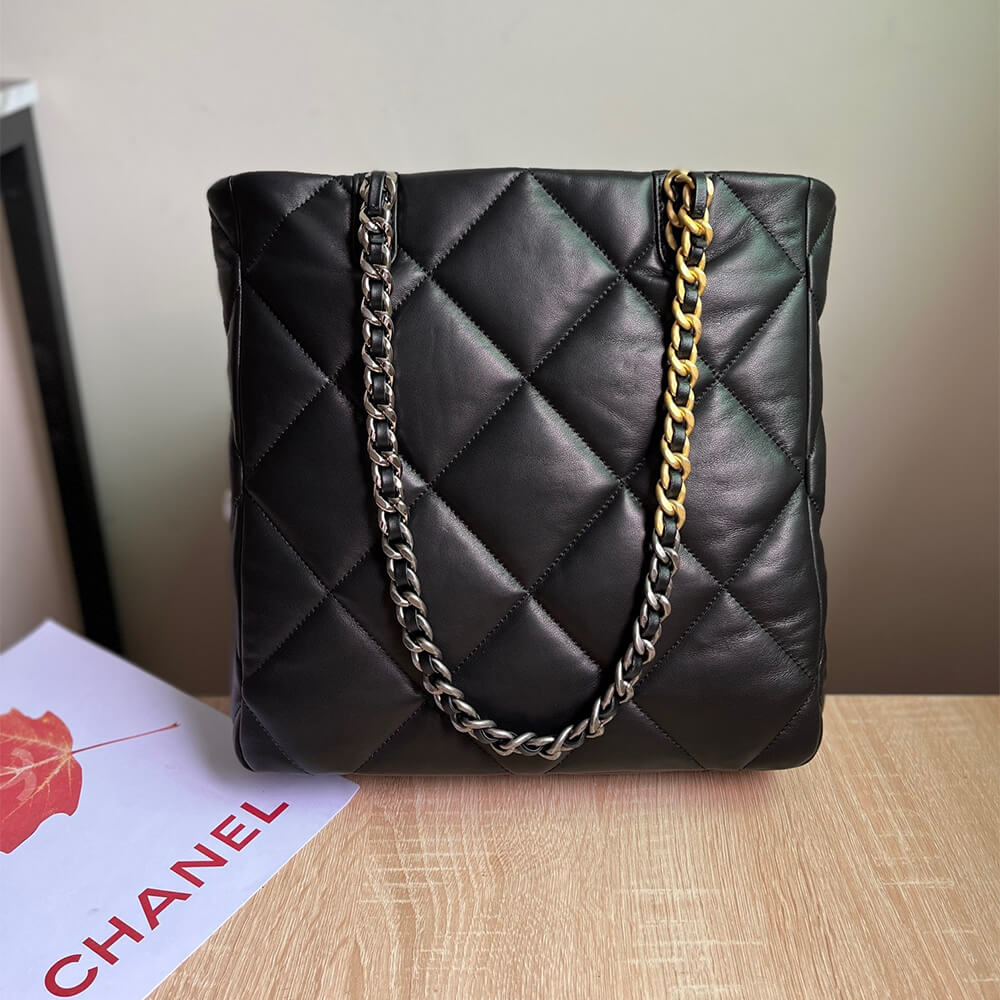 Chanel shopping bag 3519