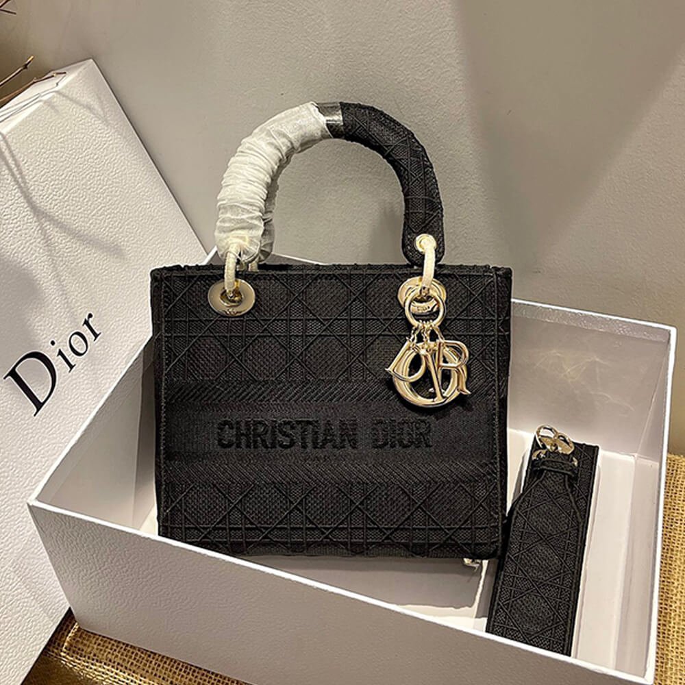 DIOR MEDIUM LADY D-LITE BAG 