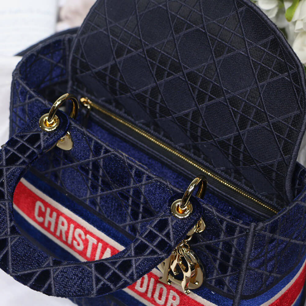 DIOR MEDIUM LADY D-LITE BAG 