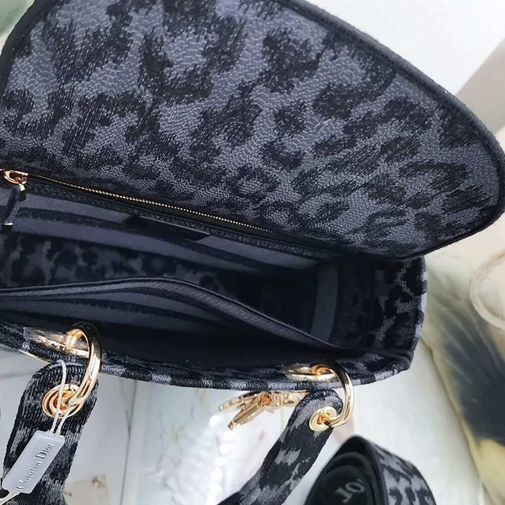 DIOR MEDIUM LADY D-LITE BAG 