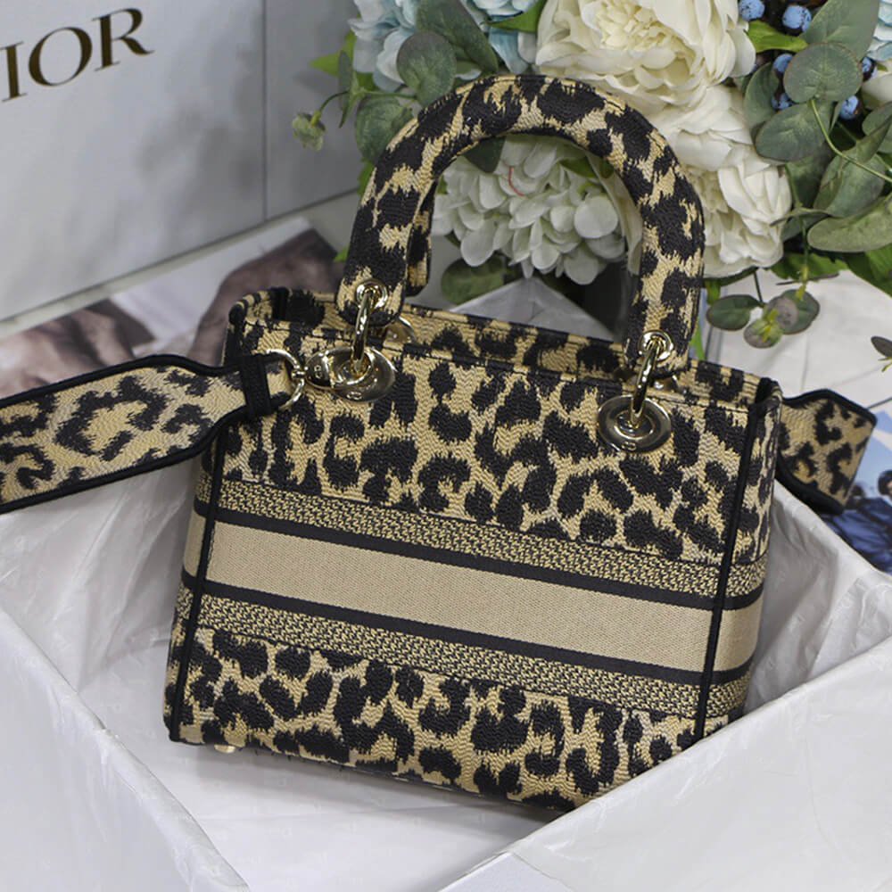 DIOR MEDIUM LADY D-LITE BAG 