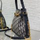 Medium C’est Dior Bag M2271