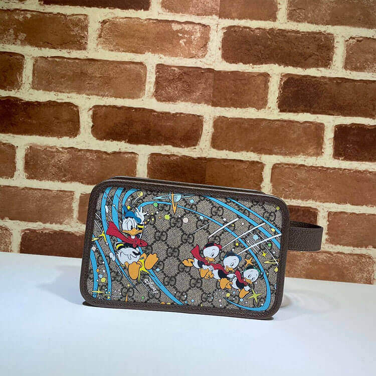 Disney x Gucci Donald Duck Cosmetic Case 647929 2O4AT 8679