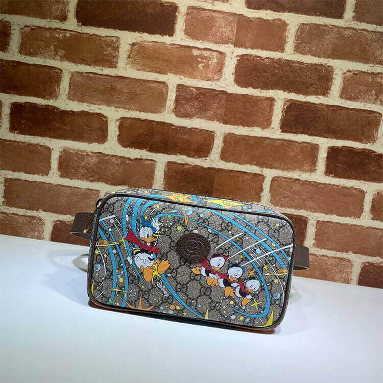 Disney x Gucci Donald Duck Print Belt Bag 602695 2O4AT 8679