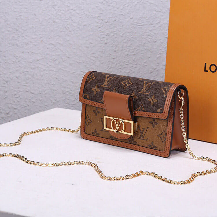 LV Dauphine Chain Wallet M68746