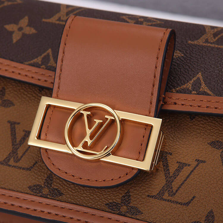 LV Dauphine Chain Wallet M68746