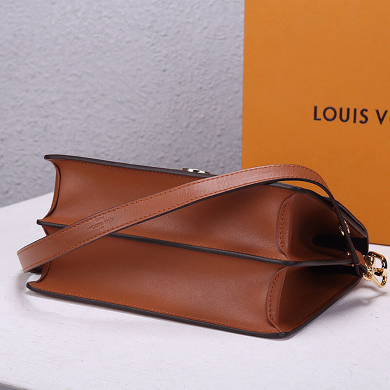 LV Dauphine MM Bag M44391