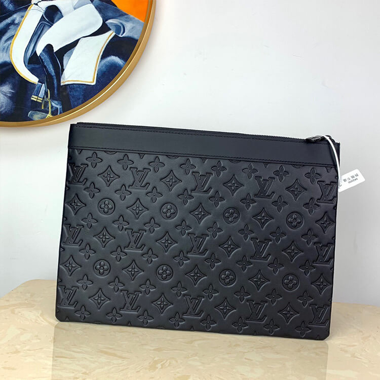 LV Discovery Pochette M62903