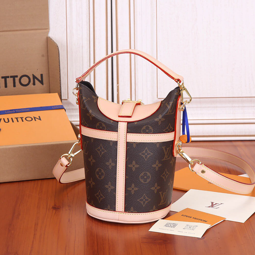 LV Duffle Bag M43587