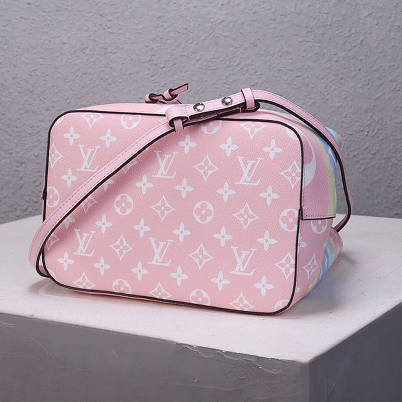 LV Escale NeoNoe MM Bag M45124