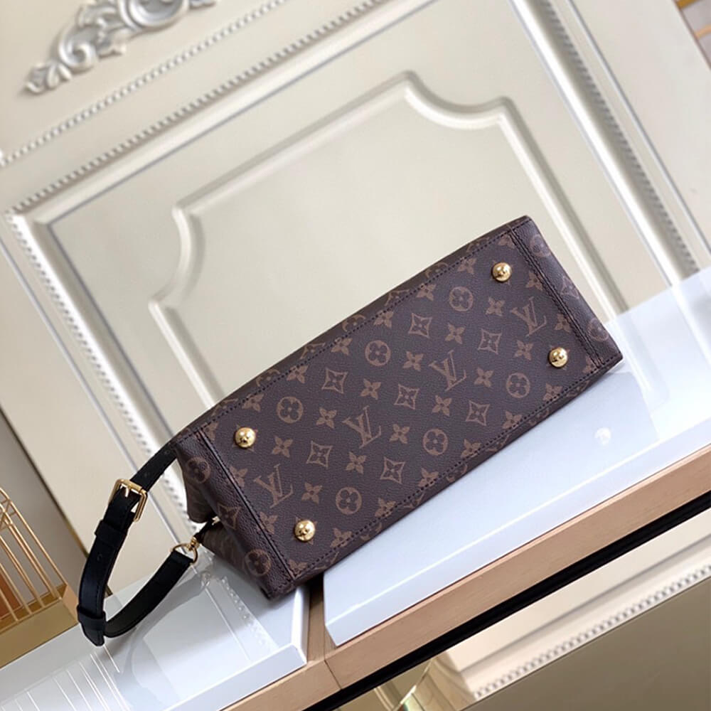 LV FLOWER TOTE M43550