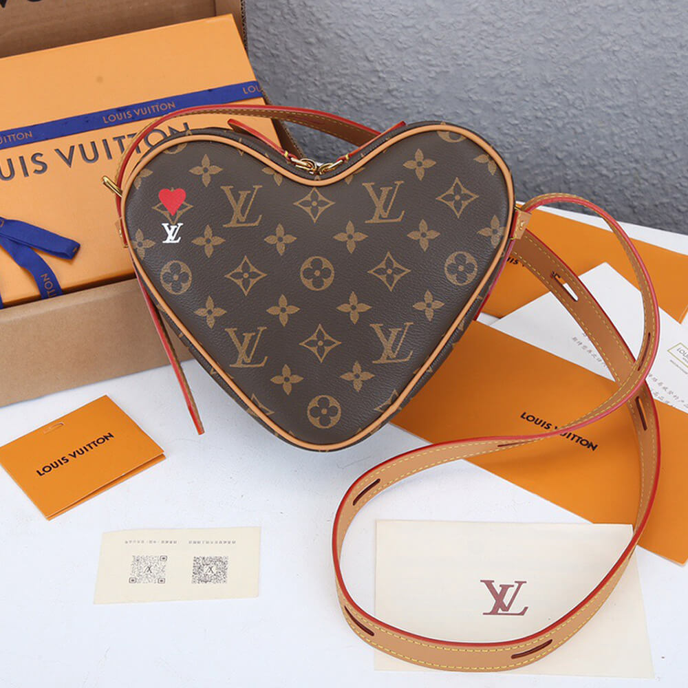 LV Game On Coeur M57456