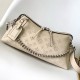 LV Hand It All PM M24114