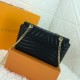 LV NEW WAVE CHAIN BAG M58552