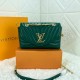 LV NEW WAVE CHAIN BAG M58664