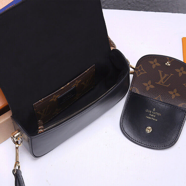 LV Officier Pouch M69841