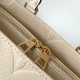 LV OnTheGo East West M23640