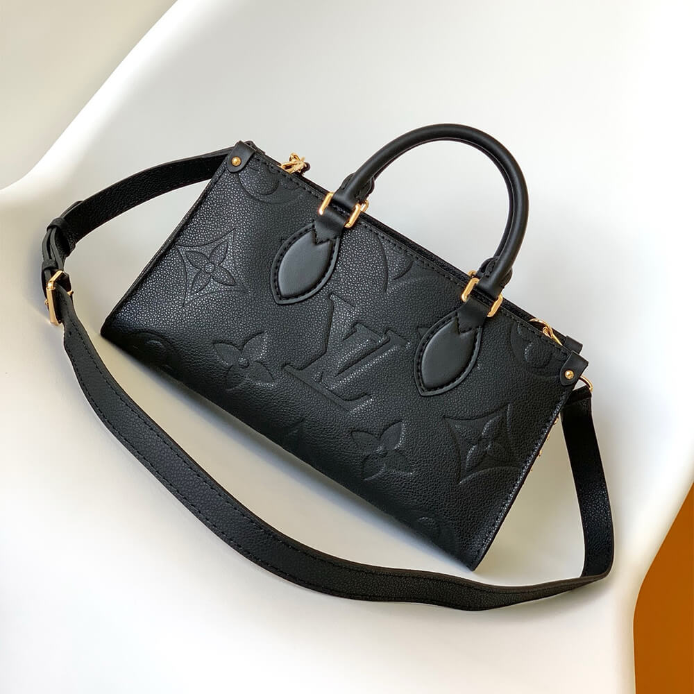 LV OnTheGo East West M23640