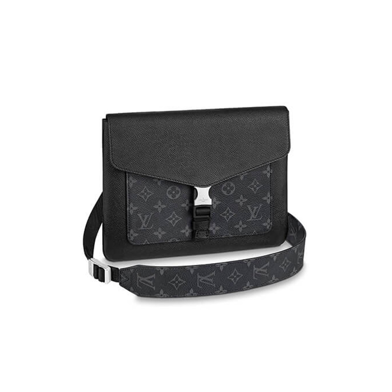 LV Outdoor Flap Messenger M30413