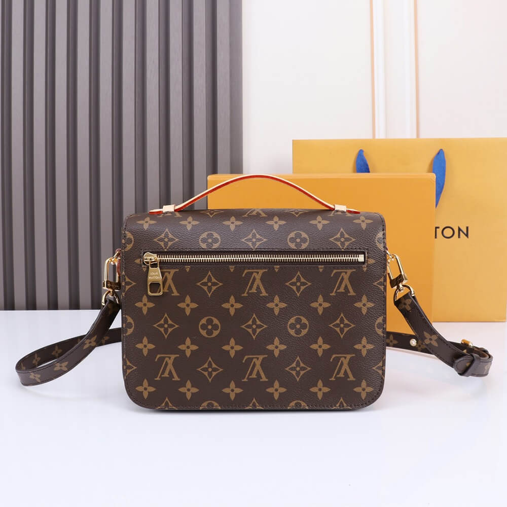 LV Pochette Métis M44875