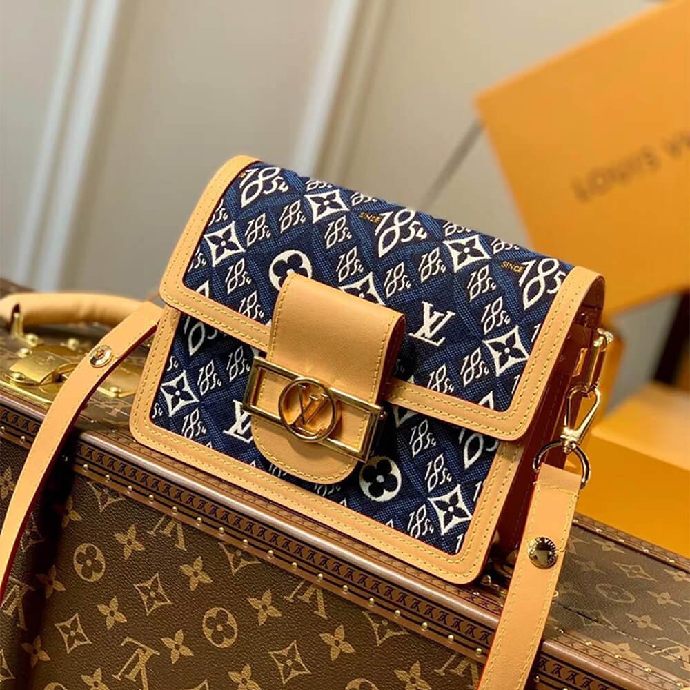 Louis Vuitton DAUPHINE mini handbag M57394