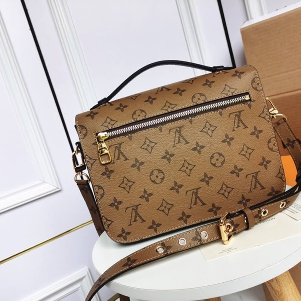 Louis Vuitton POCHETTE METIS M44876