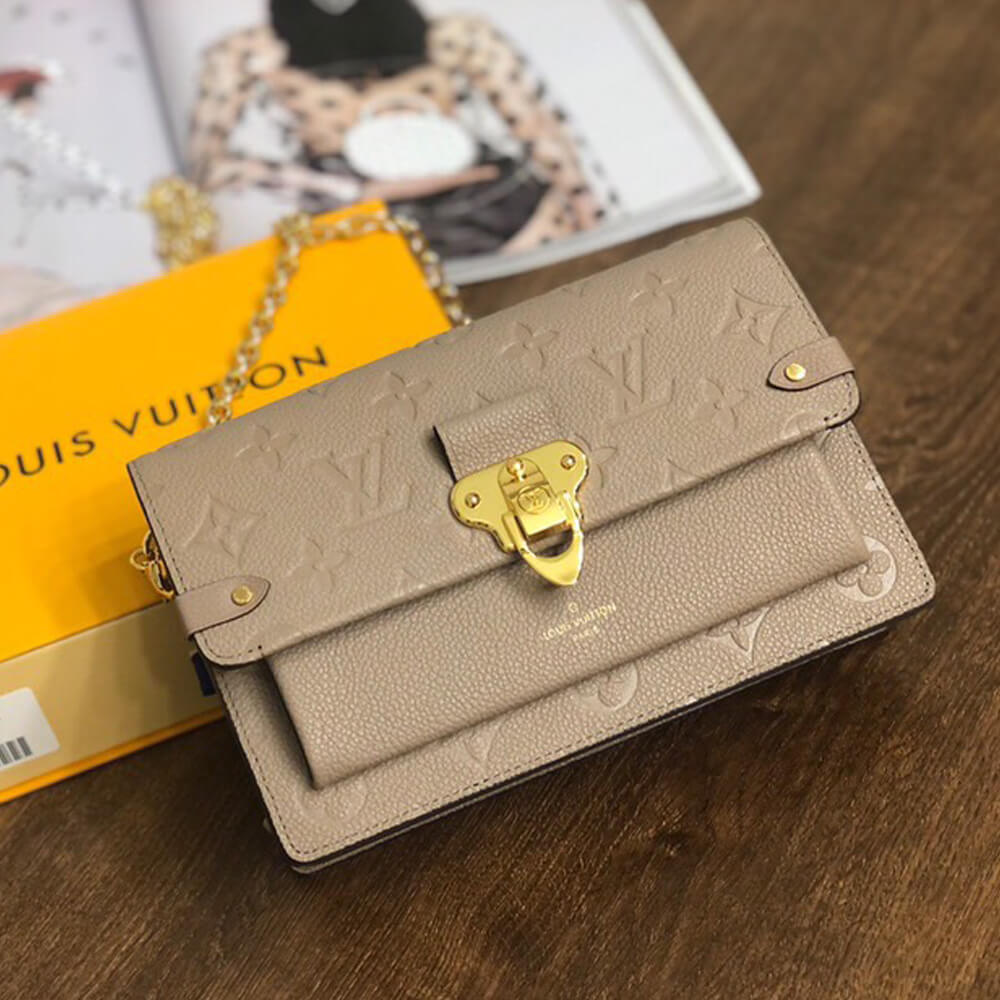 Louis Vuitton VAVIN CHAIN WALLET M69423